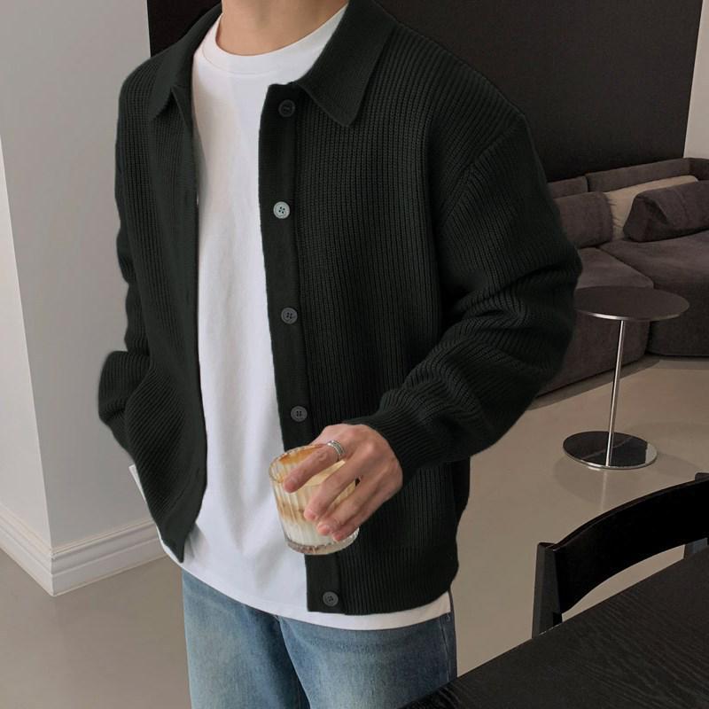 Men's Dark Green Knit Lapel Cardigan - Trendy Korean Style Sweater for Early Autumn