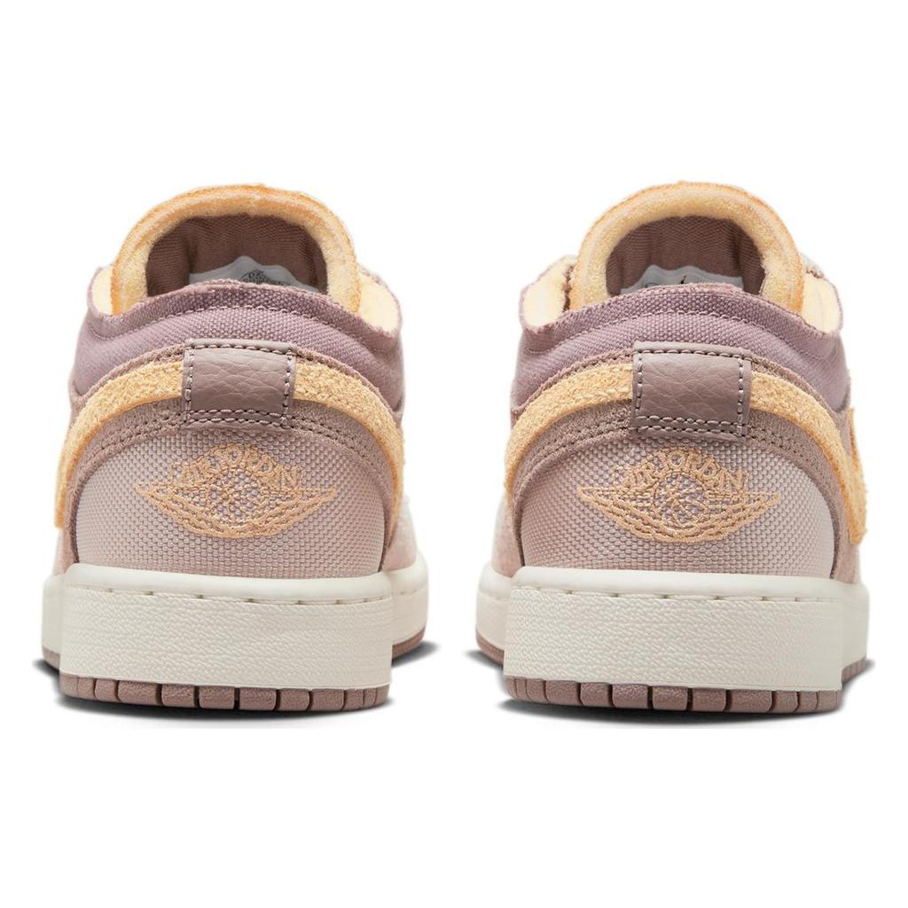 New Jordan 1 Low SE Taupe Haze GS DZ4465-200