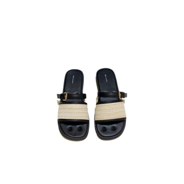 Stepping on shit soft-soled open-toed flat-soled one-word drag shoes for women's summer wear 2025 new retro versatile casual beach shoes