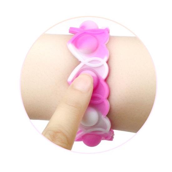 2 Pcs Decompression Bracelet Toy Heart Shape Colorful Soft Silicone Washable Adjustable Stress Kids Valentines Classroom Exchange Kit