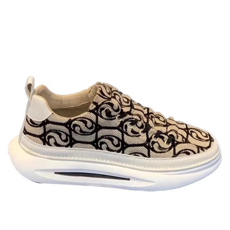 One-pedal Trend Men's and Women's Same Style 2025 Spring New Cloth Surface Breathable Versatile Lightweight Sports Shoes Casual Shoes