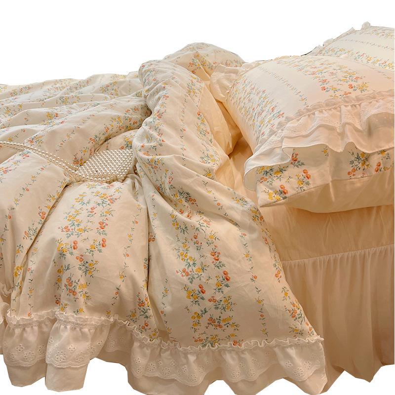 Romantic Lace Floral Cotton Bedding Set - Exquisite French-Korean Style
