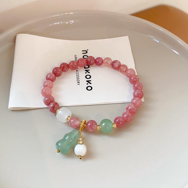 Natural Crystal Beaded Bracelet: Yellow & White Retro Wenwan Style, Light Luxury, High-End Jewelry