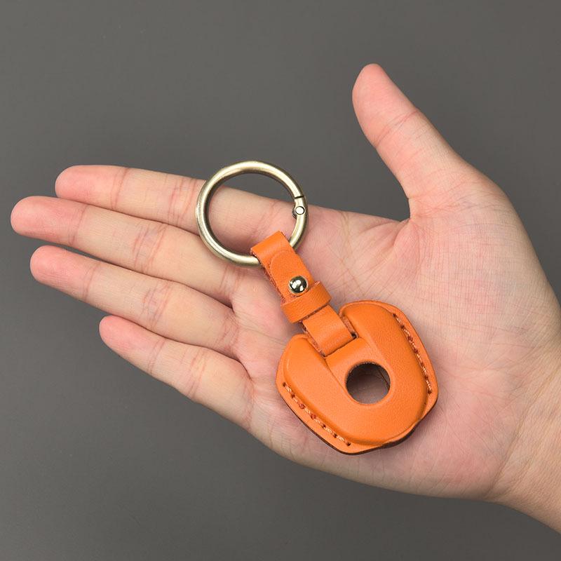 Handmade Genuine Leather Key Case for Honda Motorcycle CBR650, CB550, NC750 - Personalized Cowhide Holder