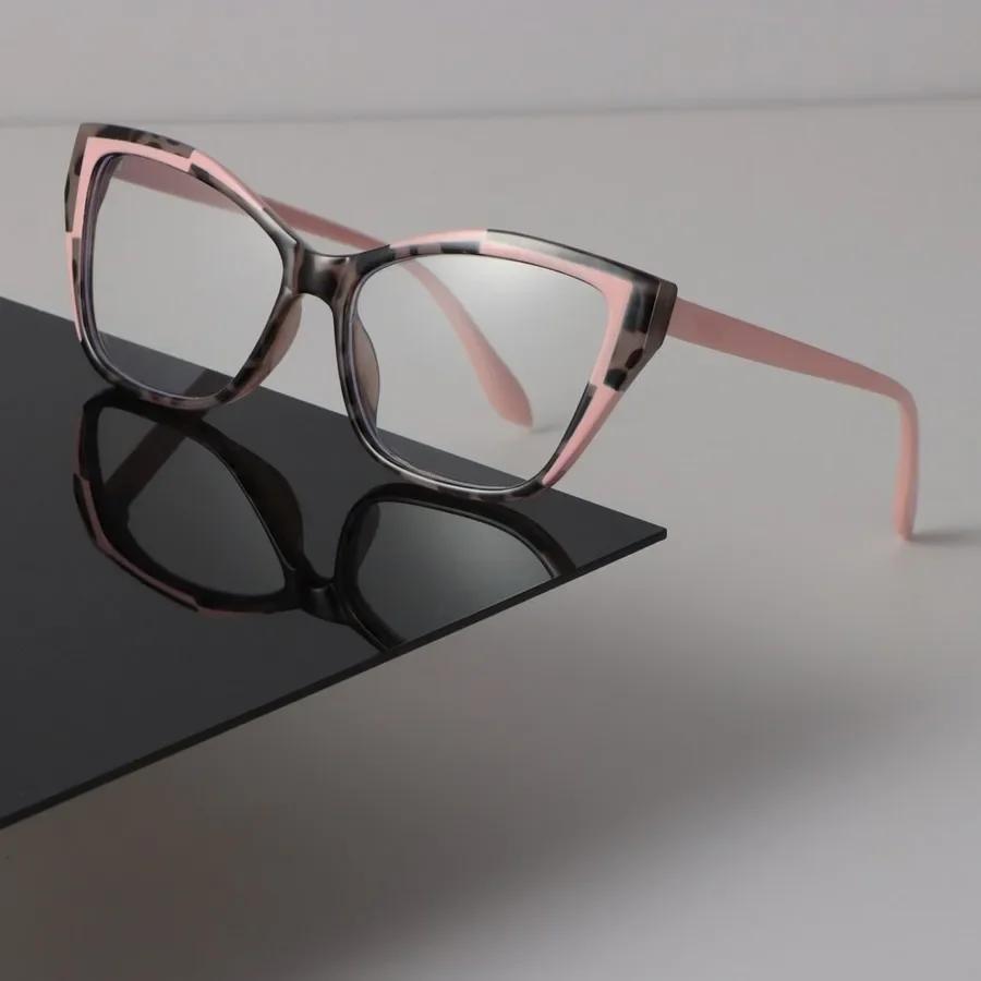 Minimalist Trendy Transparent Glasses Retro Cat Eye Frame Eyeglass Women Men Retro Clear Lens Frame Glasses Oculos