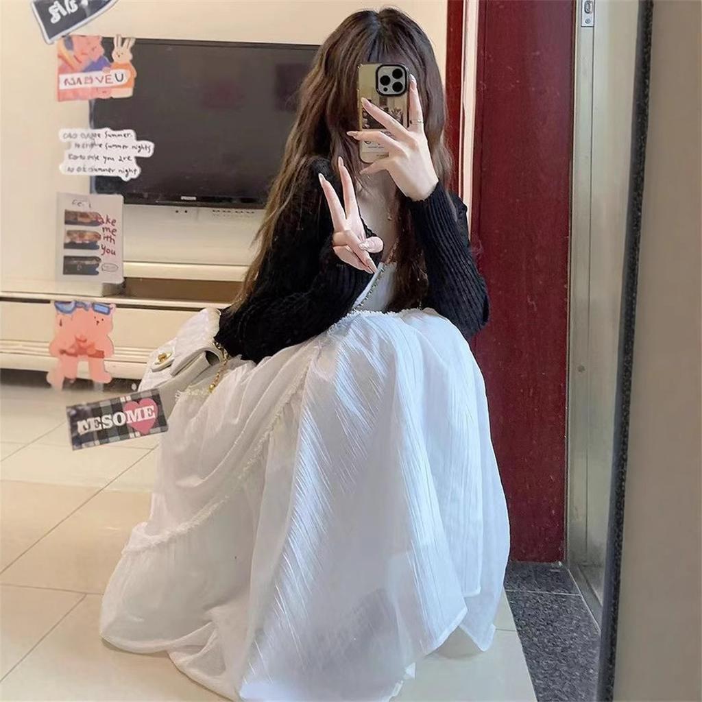 Summer dress with a complete set of gentle wind waist and thin white suspender dress women's seaside vacation medium and long dress