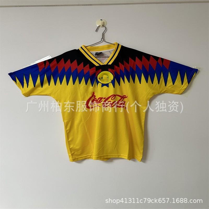 Retro Football Jerseys Men Vintage Soccer Shirts Sports Training Tops Breathable Athletic Wear