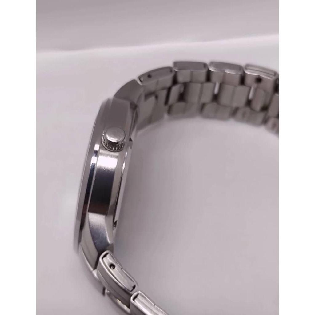 Used CASIO EDIFICE Watch Day-Date Stainless