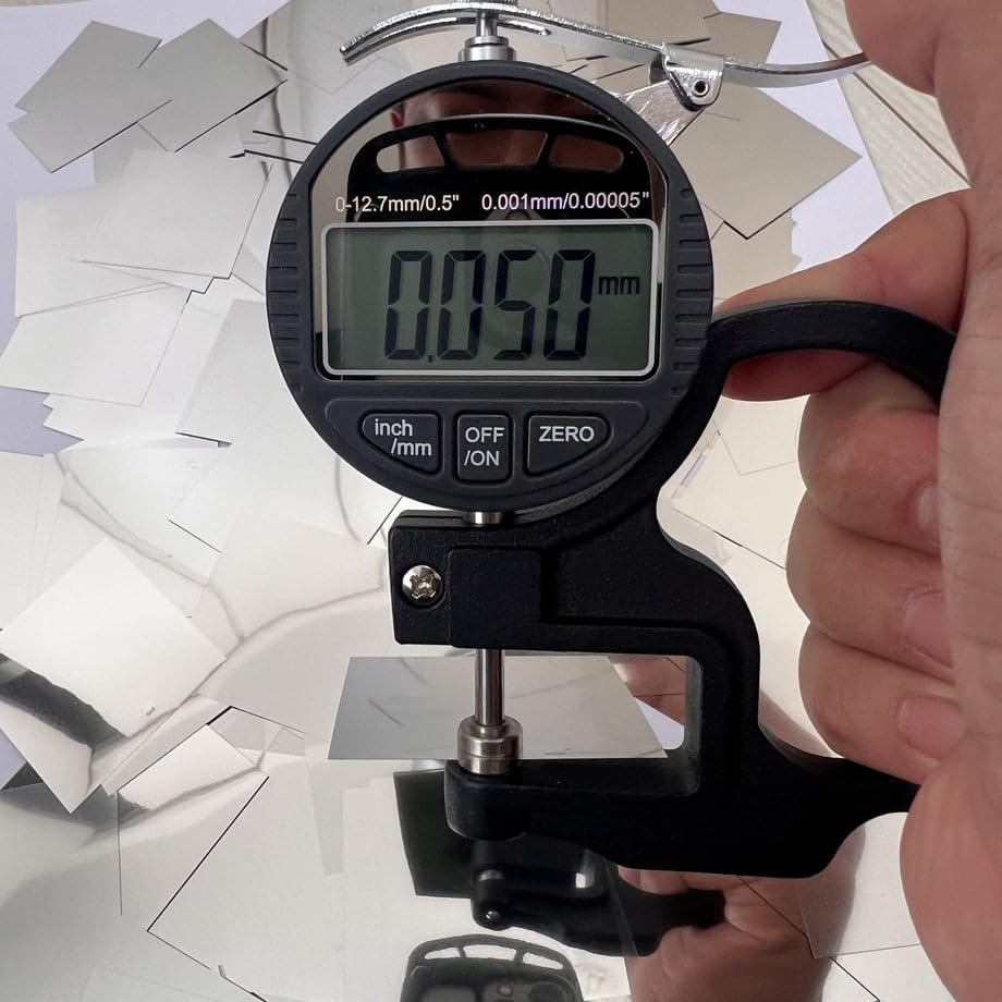 Red Confetti 2cm X 1kg Sparkly Metallic Special Perfect for Live and Weddings LP-works Strips, 6cm, (Approx. 16,000 Pieces), Red, Effects,