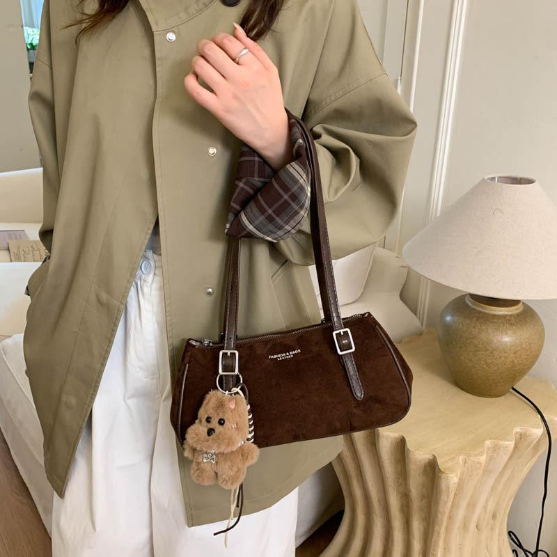 Suede bag women's 2025 new trendy fashion versatile shoulder messenger bag premium sense Maillard armpit bag