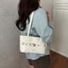 Fashionable, Sophisticated, Stylish and Simple Oil-wax Leather Shoulder Bag