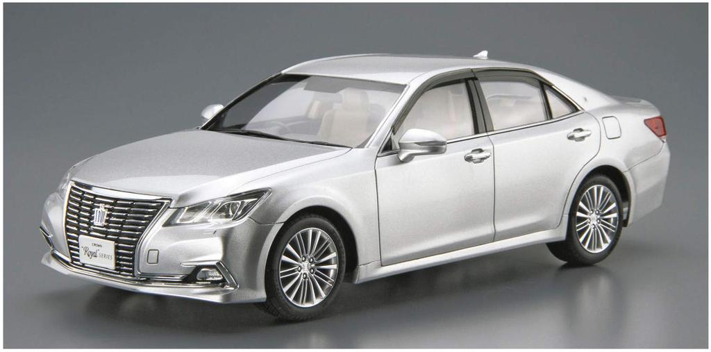 Aoshima Bunka Kyozai Scale The Model Car Series 121 Toyota Crown Royal Saloon G 2015 Plastic Model 1/24 No. GRS210/AWS210