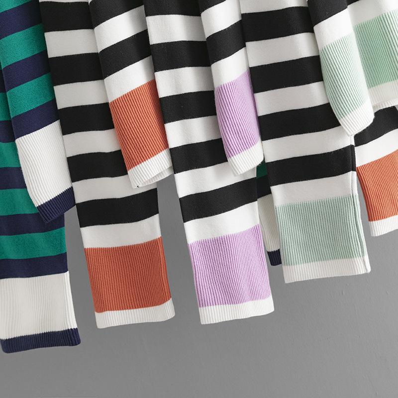 2024 Autumn/Winter Plus Size Women's Striped Knit Sweater - Long Sleeve Round Neck Top