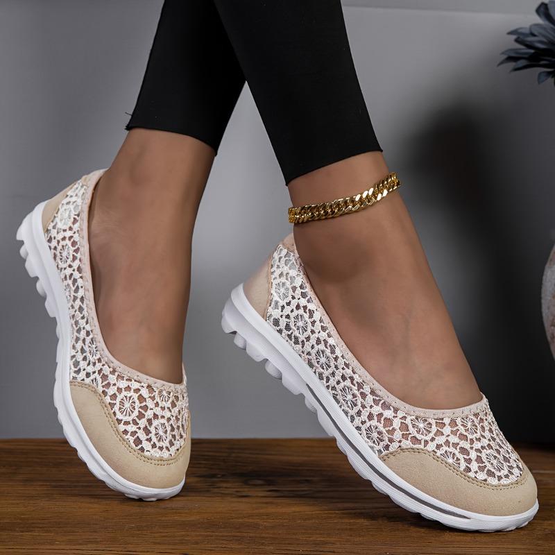 Women's Shoes Summer Lace Breathable Casual Flat Bottom One Foot Stirrups Middle-aged and Elderly Mom Shoes
