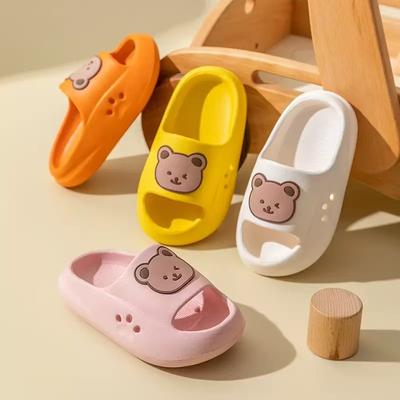 Children's Slippers for Boys and Girls Cartoon Anti Slip Lightweight Slippers for Outdoor Wear