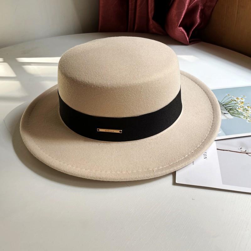 Hat Women's Autumn and Winter Flat Top Hat Wool Felt Hat British Retro French Elegant Fashion Versatile Warm Hat