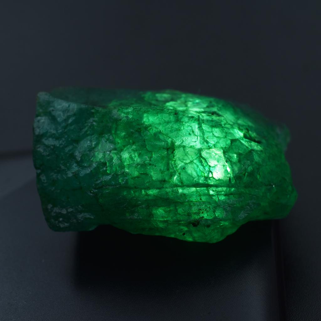272.05 Ct Earth Mined Natural Emerald Huge Rough CERTIFIED Green Loose Gemstone am00-25-Sa