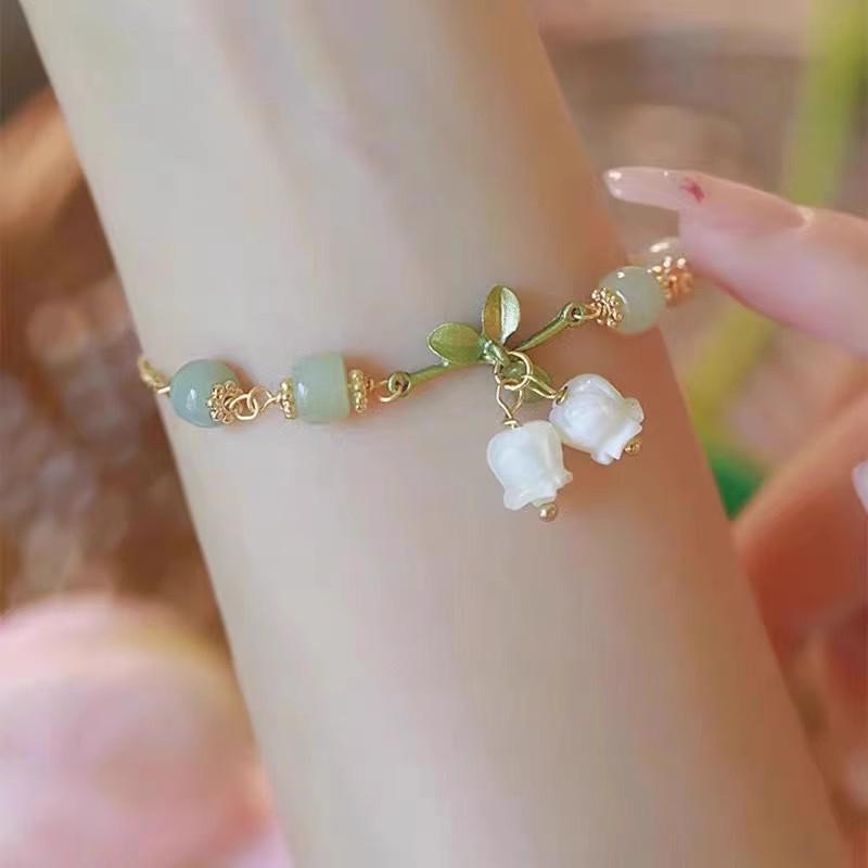 Golden Silk Jade Bamboo Bracelet: Elegant Beaded Pumpkin Design with Imitation Hetian Jade In New Chinese Retro Style