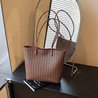 Retro Woven 2025 Large Capacity Versatile Underarm Tote Bag
