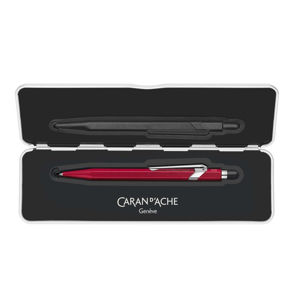 CARAN Kugelschreiber 849 Farbe Mattes Metall Offiziell Importierter D'ACHE Stift, Ölbasis, X, Rot, NF0849-585, Zinn,