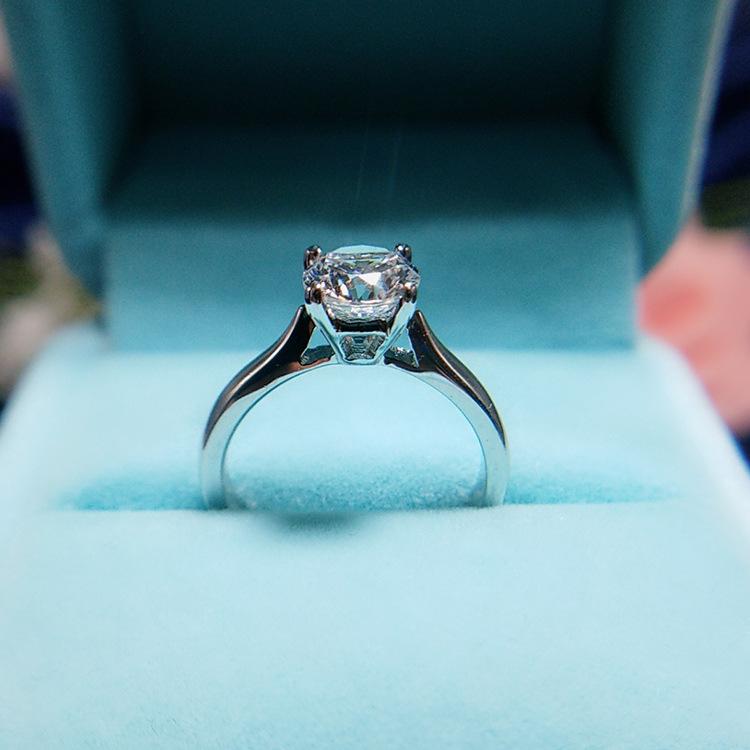 Women's 1 Carat Moissanite Ring, PT950 Platinum, Simple Four-Prong Setting, Brilliant Sparkle & Timeless Design