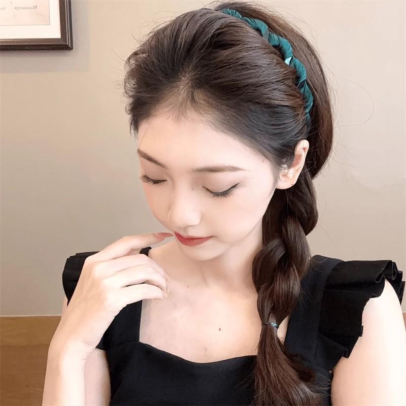 Hairband for Women with Teeth for Face Washing, Non-slip and Wavy Hairpins