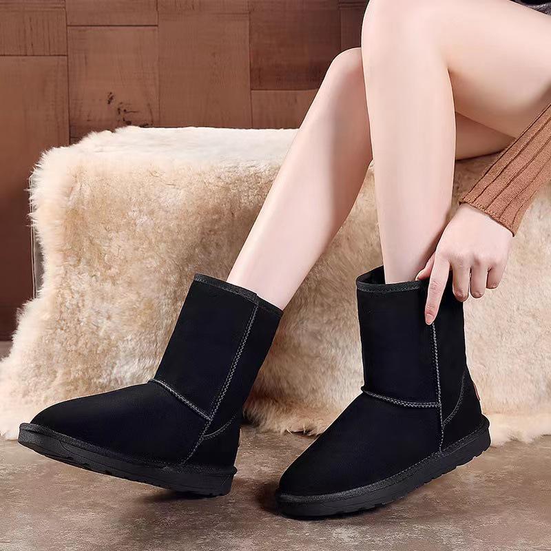 Damen 2025 Neuer Stil Rindsleder Schneestiefel - Bequem, Warm, Vielseitig, Flache Sohle, Kurze Winterstiefel