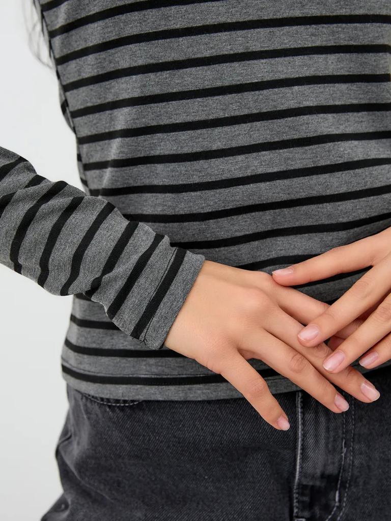 Damski T-shirt w paski z długim rękawem Y2k Top na jedno ramię Casualowy Slim Fit Hot Girl Styl Vintage Modne Ubrania