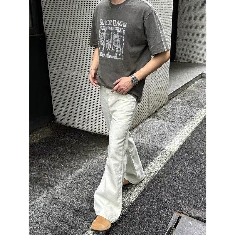 The new model shows the length and height of the legs, lifts the gear, drapes, straight and slightly elongated pants, white high street retro jeans, m