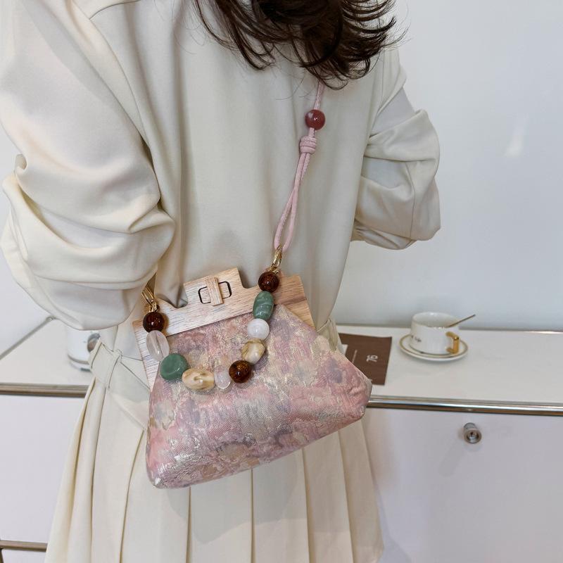 Fashion Chinese painting style wooden clip exquisite women commuter small square bag summer new shoulder messenger bag