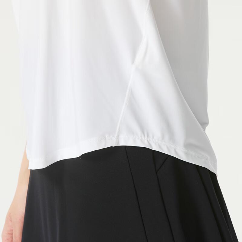 Nike Women's Round Neck Short Sleeve T-Shirt