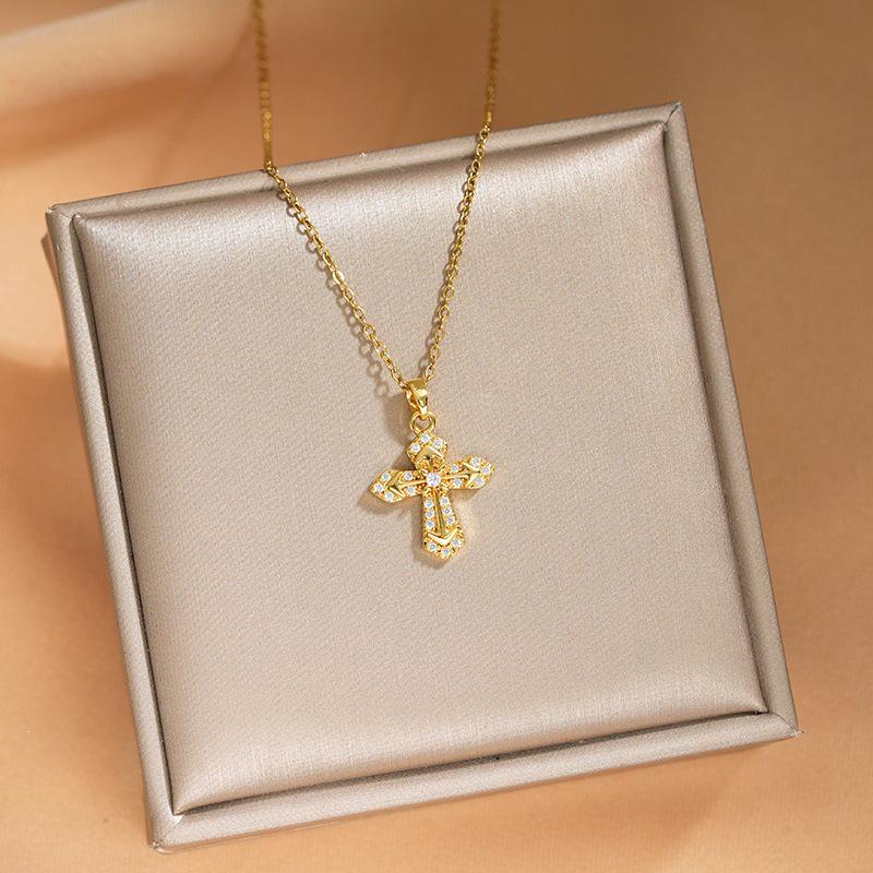Light Luxury Copper-Inlaid Diamond Necklace for Women – Exquisite INS-Style Clavicle Chain