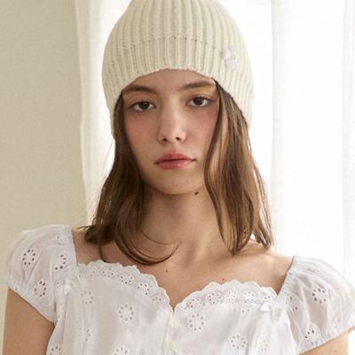 PINK PINEAPPLE DAISY TOUCH BEANIE_IVORY