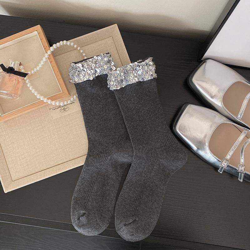 Ladies Spring and Summer Thin Style Personality Fashion Solid Color Heavy Industry Sequins Design Sense In The Tube Pile Socks