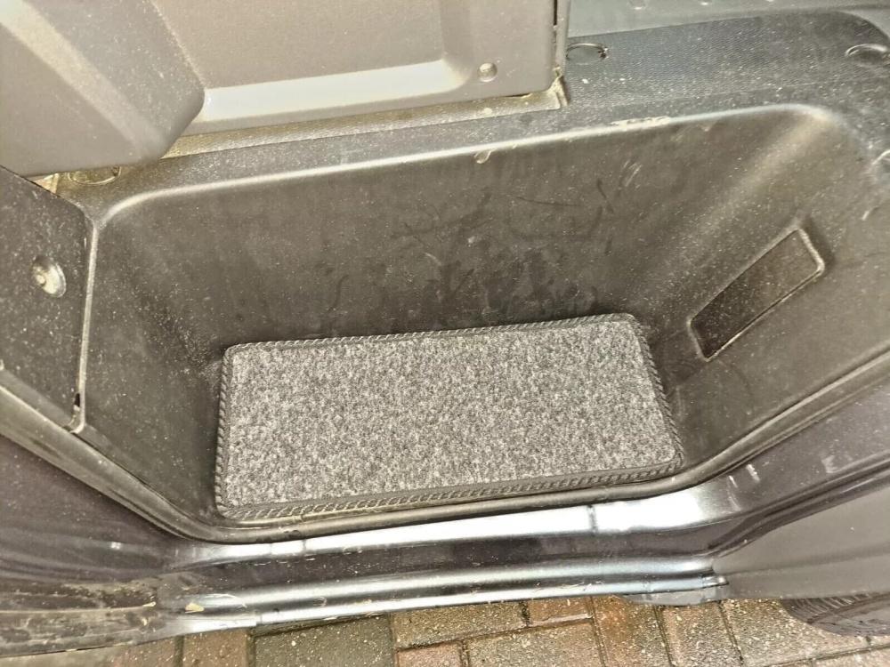 Zestaw 2 szt. dywaników na stopnie do kampera, przyczepy kempingowej, kabiny Fiat Ducato Citroen Relay Peugeot Boxer 17x41cm