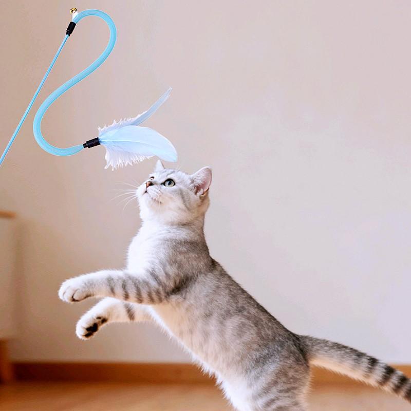 Cat Toys Feather Sticks Cat Toys Interactive Feather Toy for Cats Teasing Long Handle Stick Cats Toy with Bell Pet Supplies