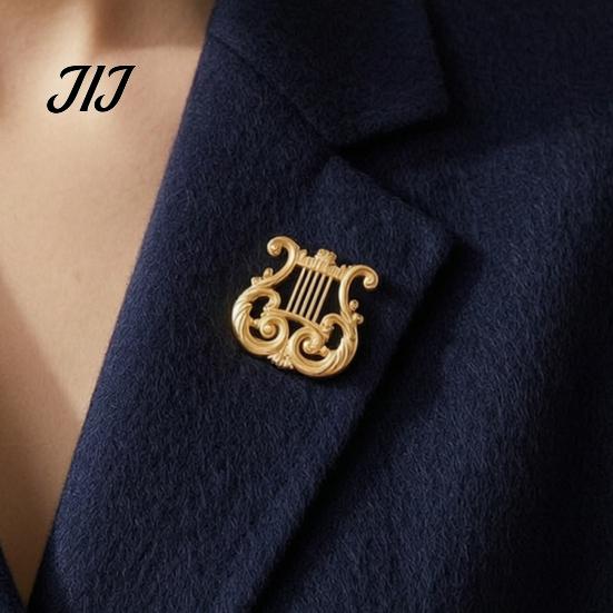 Harp Shape Pin European Classical Brooch Pin, Golden Plated Musical Instruments Decorative Scarf Vintage Music Symbol Badge Accessory for Men