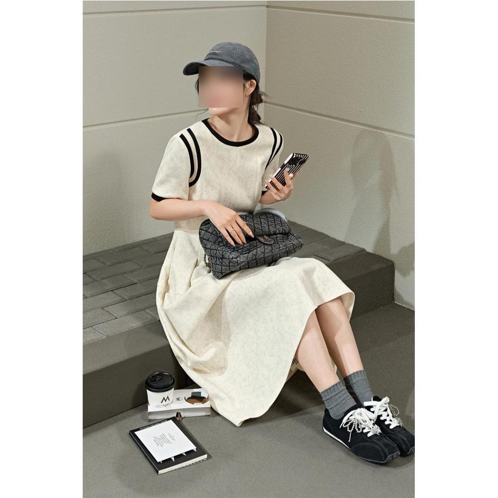 Wide color gray short-sleeved splicing dress women's 2025 spring and summer new waist slim skirt