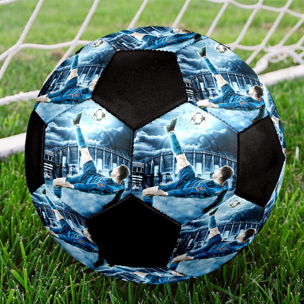 Pallone Calcio a 5 CR7 Colorato Per Tutte le Età Misura 5 Cucito a Macchina PVC Pronto per la Competizione Resistente Alta Rimbalzabilità