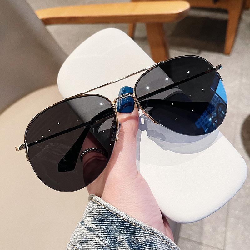 Fashion Large Oversized Vintage Sunglasses for Women Unisex UV400 Outdoor Soprts Goggle Shades Eyewear Men Retro Ultralight Sun Glasses