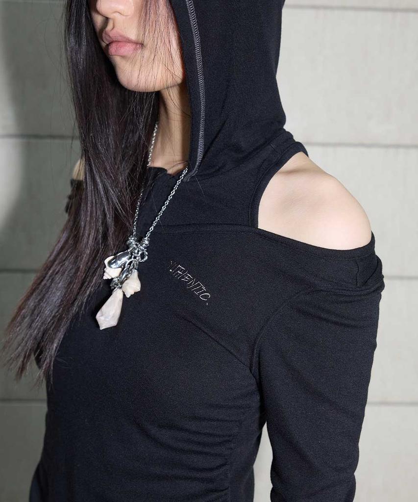 Yusentig Shoulder Slit Hoodie Slim Fit T-Shirt Black Aw6Se26610