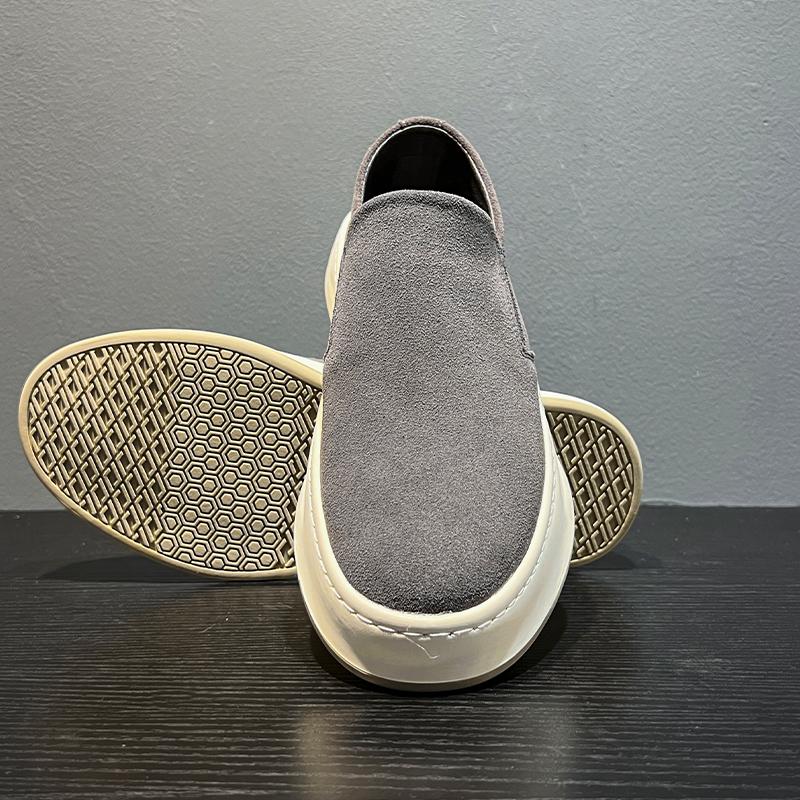 Fashion Suede Leather Men Sneakers New Driving Flats Stylish Style Man Casual Shoe Outdoor Lazy Loafers Moccasins Business Slip on Shoes