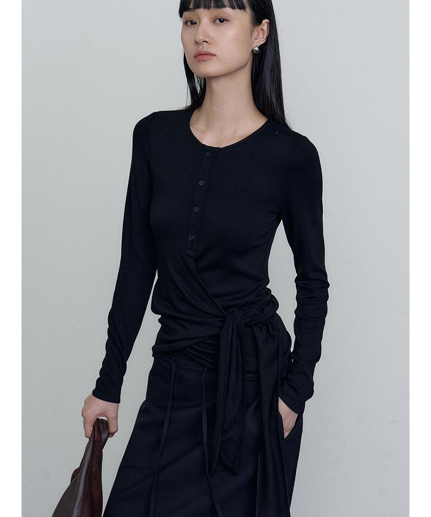 MAKE A TOAST Henley Neck Wrap T-Shirt Black Mbefto007Bk