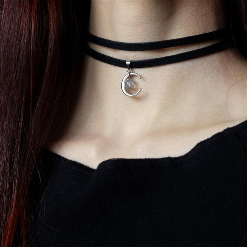 Moon Pendant Necklace Alloy Electroplated Fashion Jewelry For Women And Men