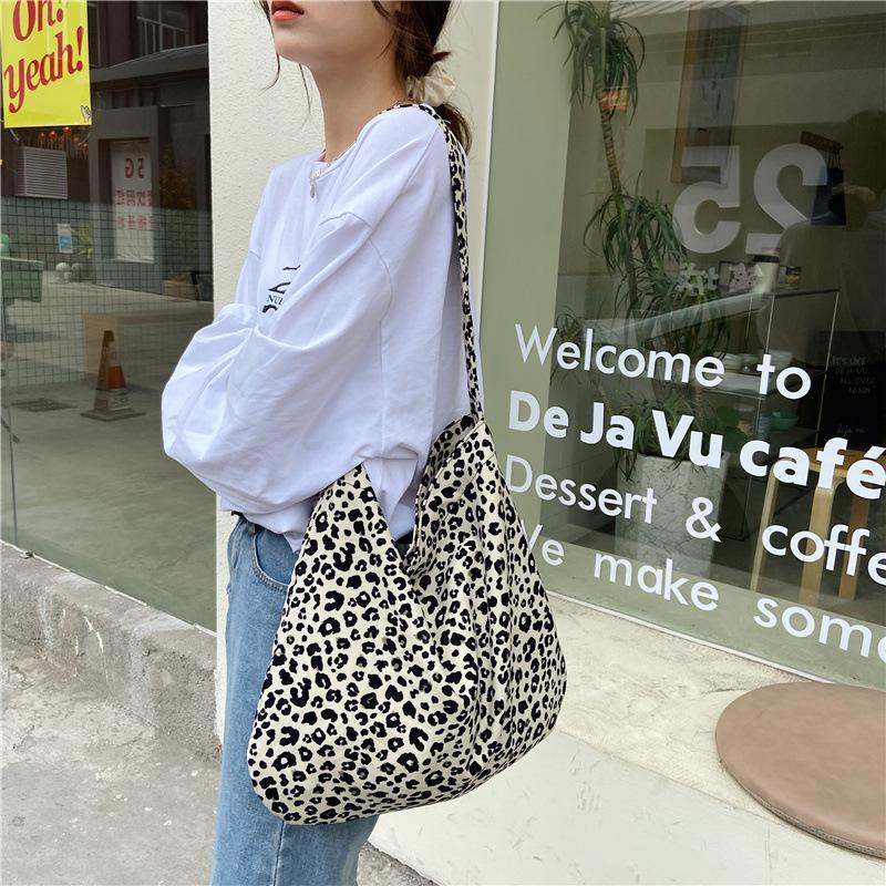 Fashionable Leopard Print Canvas Crossbody Bag - Large Capacity Women's Shoulder Bag