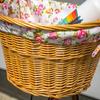 Natural wicker bicycle basket with handlebar insert, click flowers, plug-in