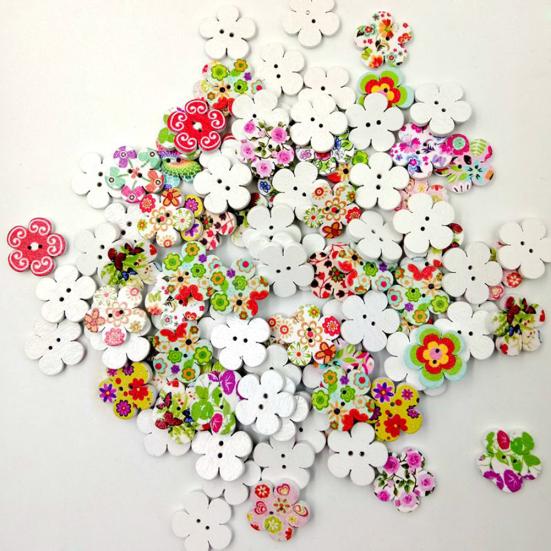 100 Pcs Wooden Cute Flower 2 Holes Buttons Sewing Scrapbooking DIY