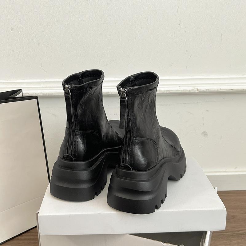 British Style Black Heightened Platform Martin Boots Women's Summer 2025 Super Fire Explosion New with Skirt Locomotive Short Boots
