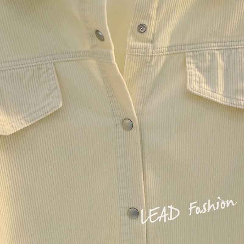 Grünes mittellanges Cordhemd im Casual-Stil für Damen, dickes Doppeltaschenhemd, Mantel, Strickjacke, Frühling und Sommer
