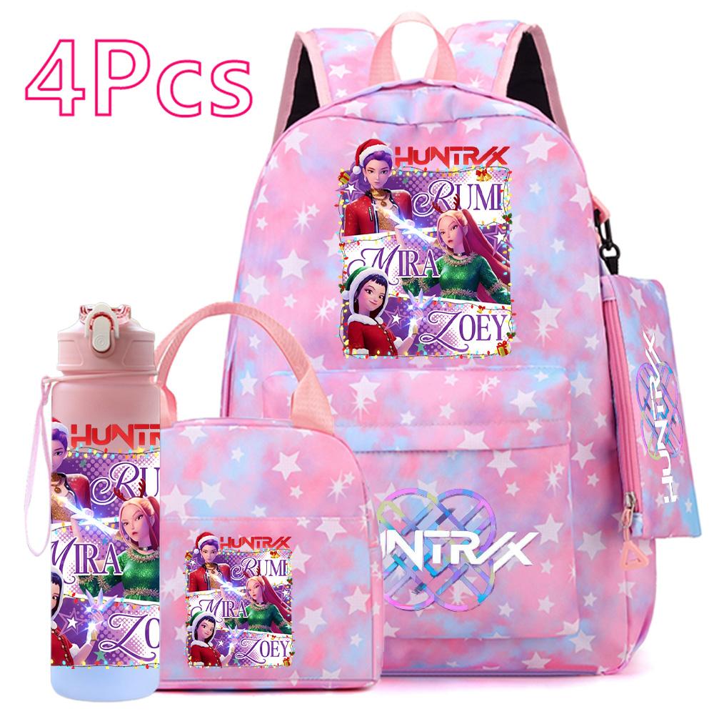 4 st/set Jul K-POP Tryckt Ryggsäck Handväska Pennskrin 750 ml Vattenflaska för Tonåring Pojke Flicka Bokväska Skolväska Med Drickmugg Barnpresent